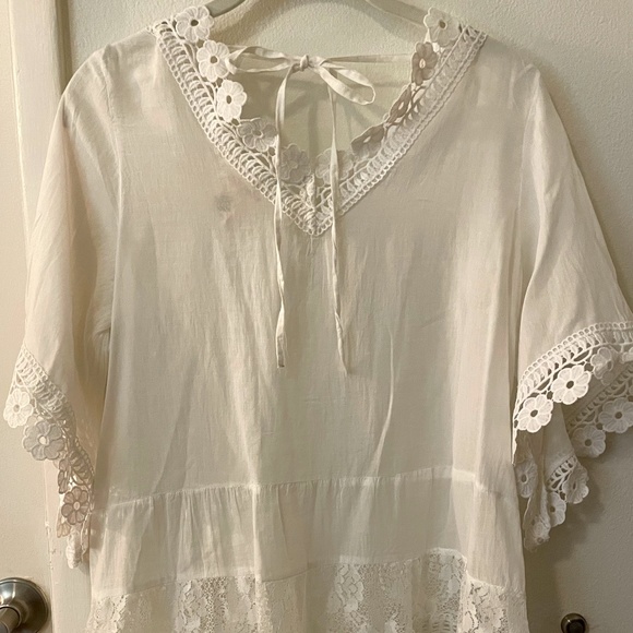 White Cotton Indio Thread Lace Romantic Top Sz Small ~NEW~ Never Worn - Picture 1 of 3
